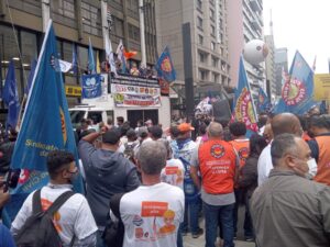 Centrais fazem ato cobrando a prorrogação da desoneração da folha de pagamento